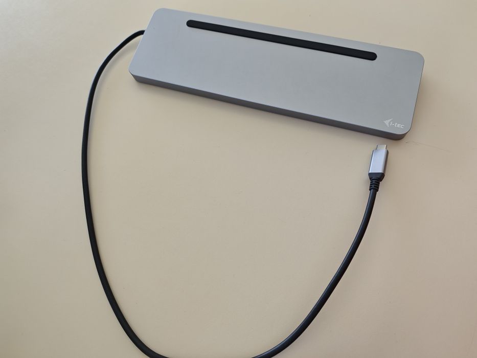 Docking Station i-tec USB-C 4K 3x Display + PD 100W (Como Novo)