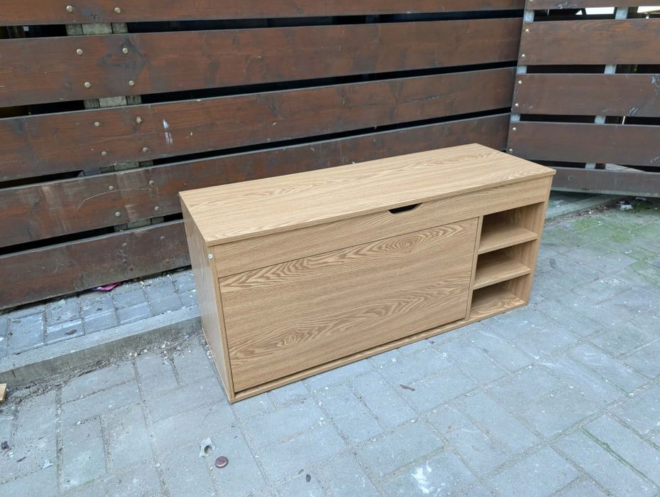 Szafka na buty z siedziskiem