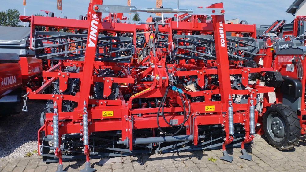 Agregat uprawowy UNIA KOMBI XL 5,6 m  (4,2)(5,1)  Okazja !!