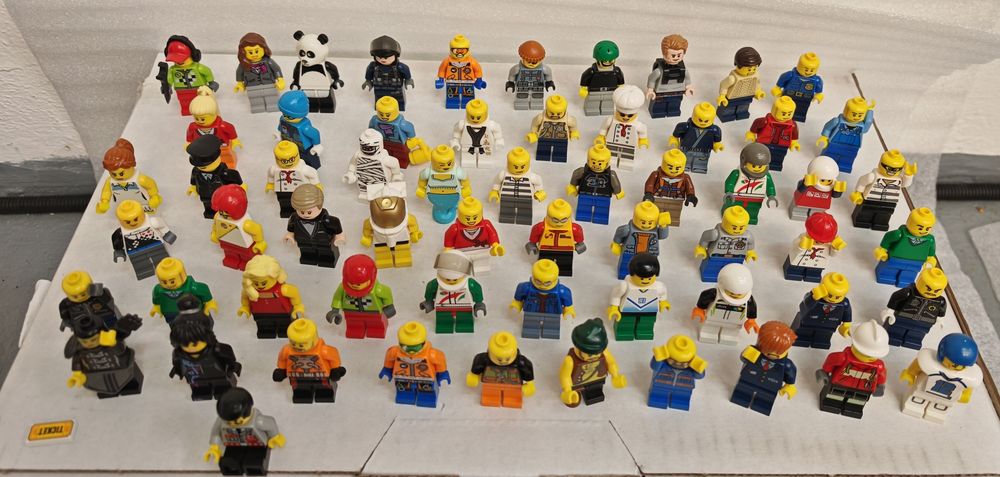 Ludziki lego 61 sztuk klocki LEGO