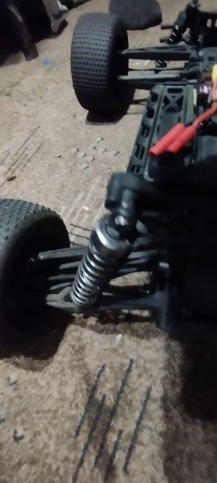 Машинка радіокерована