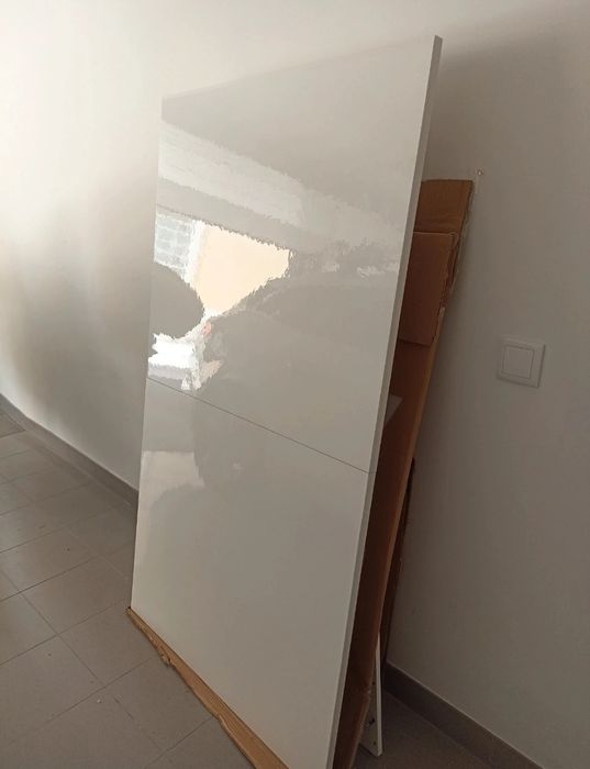 Mesa extensível alto brilho como nova