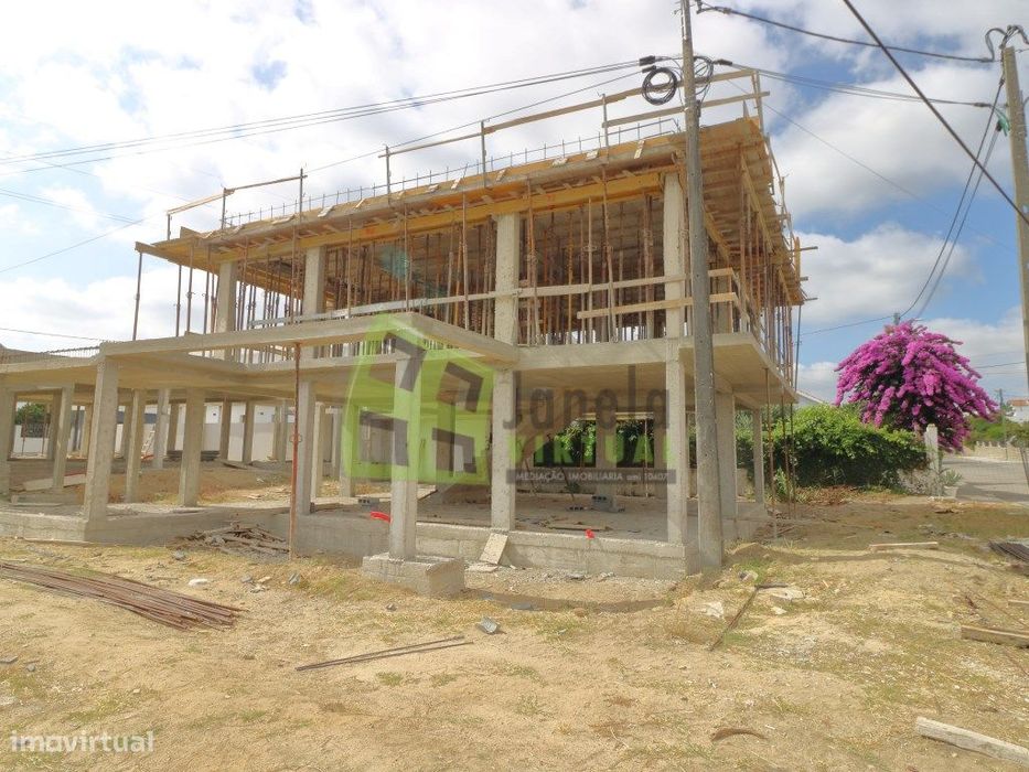 Moradia Geminada T3+1 em Construção | Pinhal do General