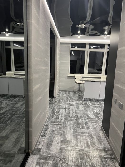 Сдам отличную 1-комнатную квартиру 10 Фонтана 31 жемчужина свет 24/7