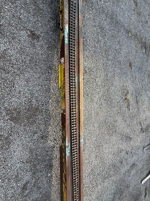 Casagrande maszt L 7250 MM UZYWANY DO WIERTNICY Zposuwem łańcuchowym hydraulicznym