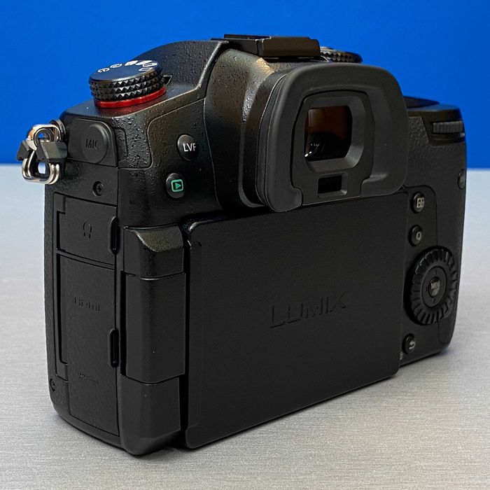 Panasonic Lumix DC-GH5 II (Corpo) - 20.3MP | 3 ANOS DE GARANTIA