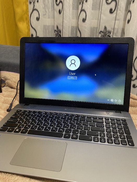 Продам ноутбук Asus