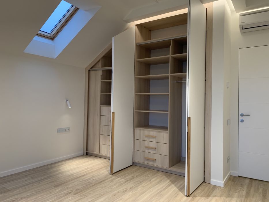 Без % Продаж будинку в с. Колонщина, Макаров