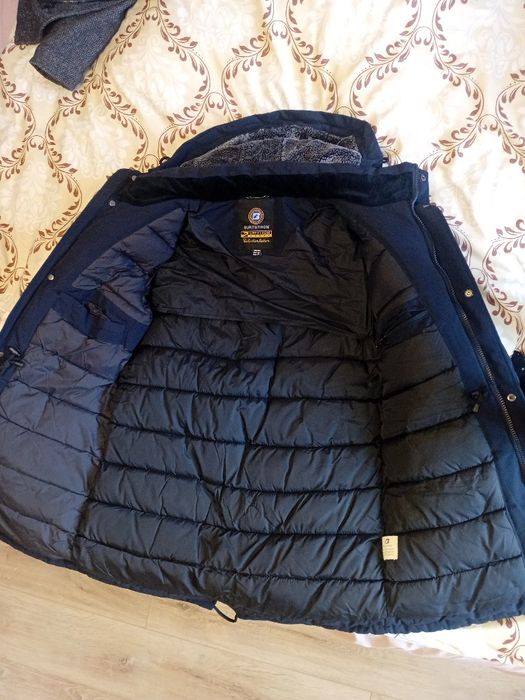 Куртка чоловіча-подовжена, зимова дуже тепла,