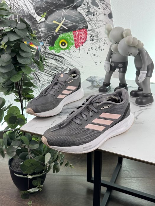 Кросівки Adidas Runfalcon 40.5 розмір Е11954