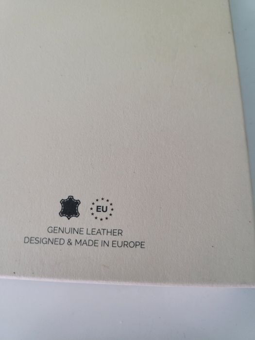 Etui Samsung notę 8 skóra lakierowana