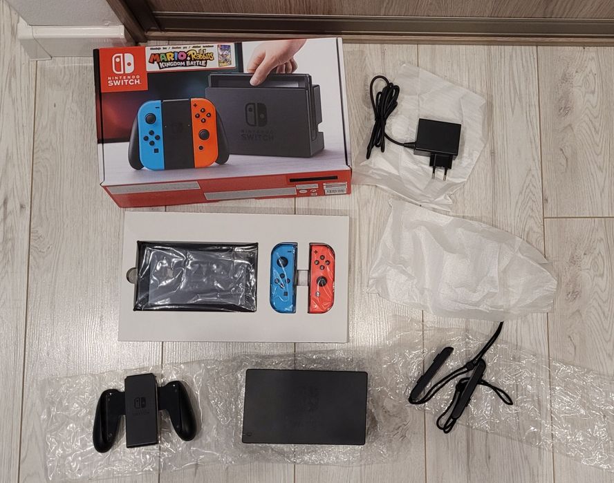 Nintendo Switch + gry, akcesoria