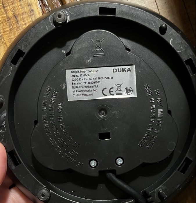 Czajnik elektryczny DUKA