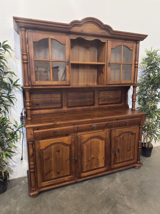 Piękny sosnowy kredens kuchenny lite drewno komoda dowóz wysyłka