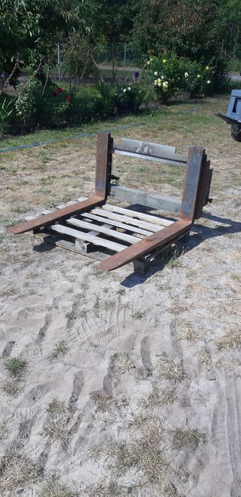 Rama + widły,tur 1 tłok