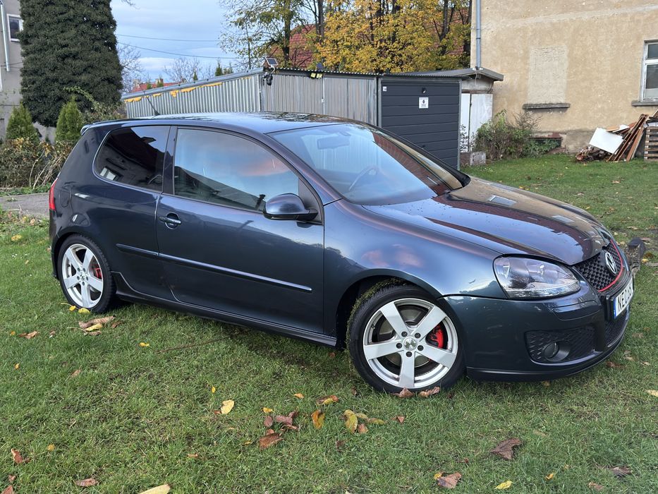 Vw GOLF 5 GTI 240km