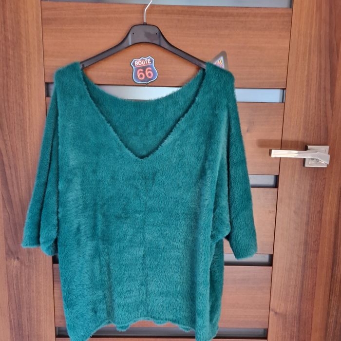 Sweter damski puchacz