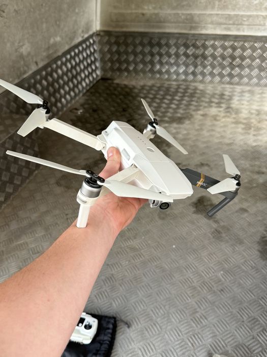 Дрон квадрокоптер мавик DJI Mavic PRO