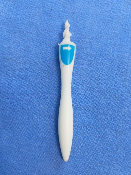 Przyrząd do czyszczenia uszu usuwania woskowiny z uszu