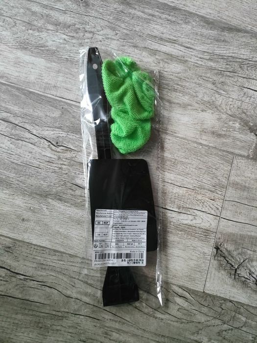 Szczotka do czyszczenia szyb w aucie