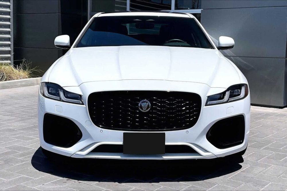 Jaguar Xf      2022
