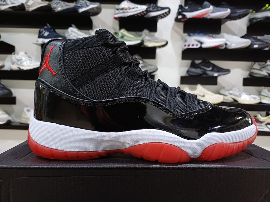 Кросівки чоловічі Jordan 11 Retro