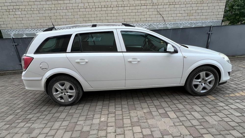 Продам Opel Astra 1.7 / 2009 р