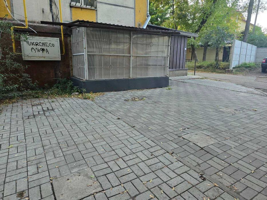 Сдам в аренду Нежилое помещение 47 кв.м. красная линия пр.Науки 100