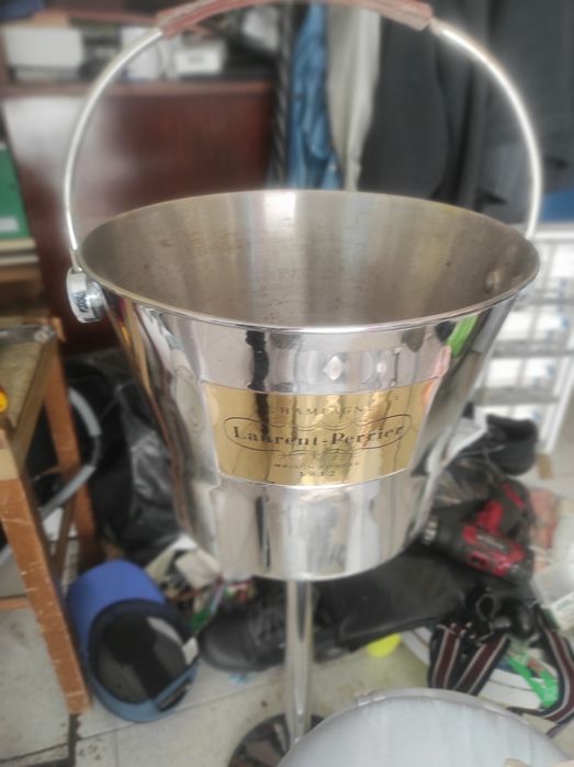 Balde de gelo,Frape em inox