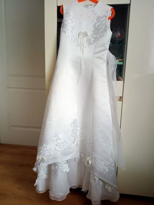 Piękna suknia, sukienka komunijna