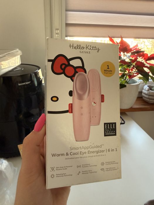 Masażer do oczu Geske Hello Kitty warm &coolniska i wysoka temperatura