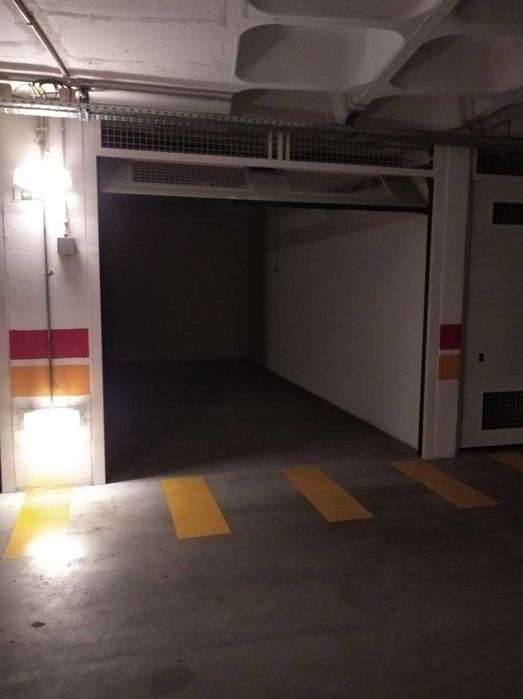 Garagem,  Box  20m2