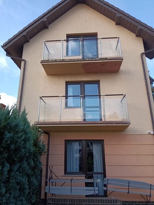 Gotowe balustrady, balkony, szkło, stal nierdzewna, drewno