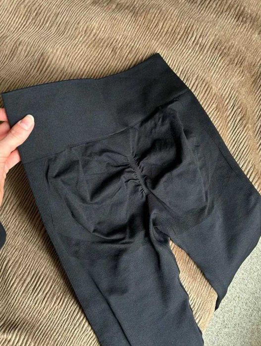Продам лосины пуш ап черные S