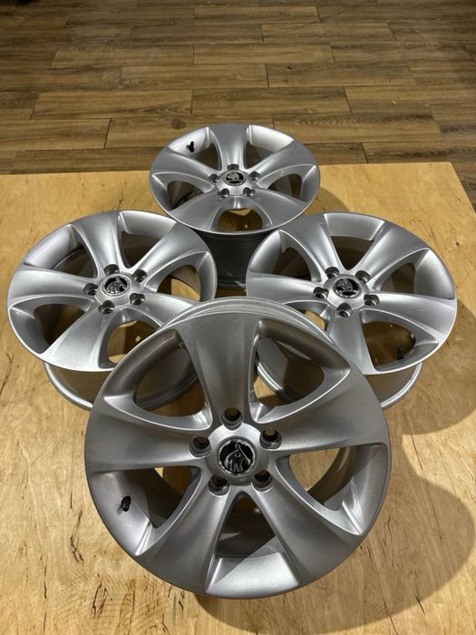 Легкосплавні диски Skoda R16