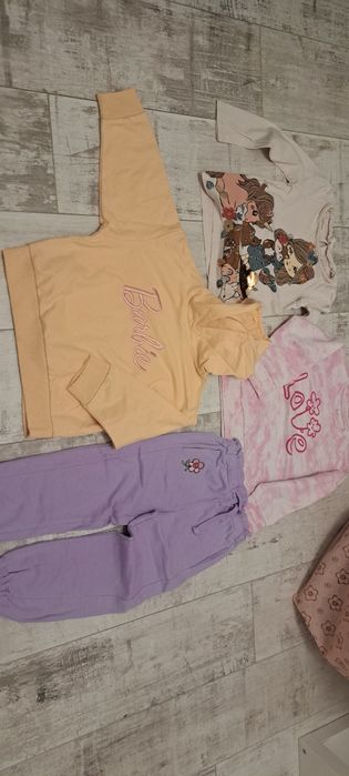 Zestaw  bluza dresy dziewczynka 104