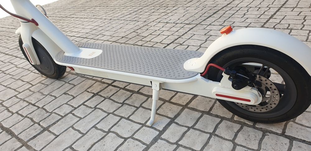 Trotinete Elétrica Xiaomi Mi  M365 branca