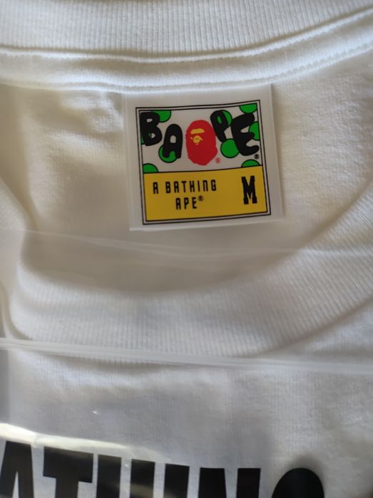 BAPE "Colors College" Tee - Nova e Original