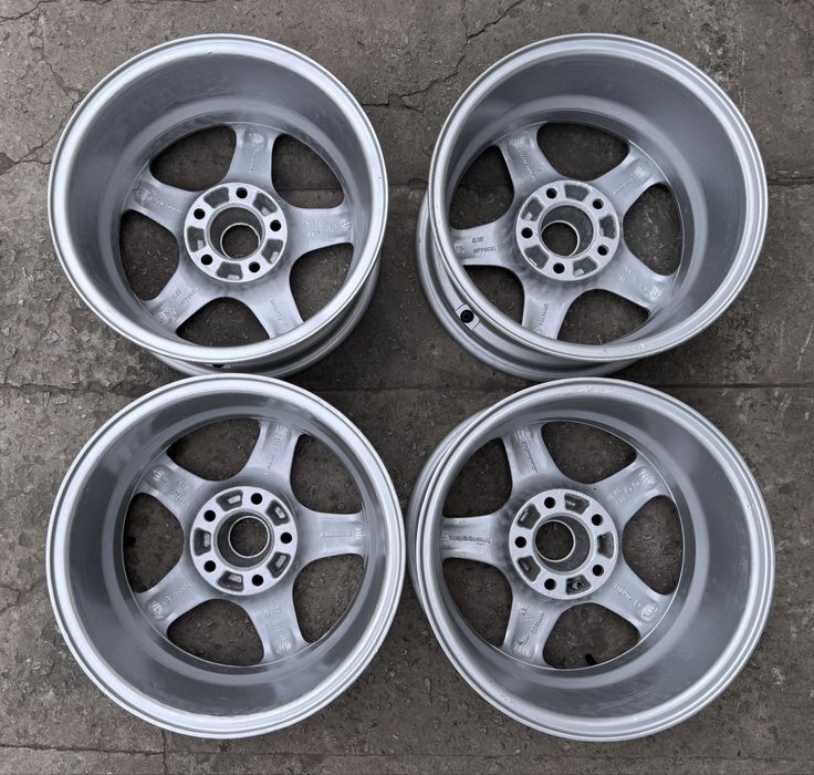 Литые диски Borbet r15 5x112 ET-35 на Mercedes/MINI/Skoda/Volkswagen/Audi/Seat/Galaxy/Transporter T4/Golf/Octavia/Passat/Jetta/Caddy/A4/A6/Touran/100