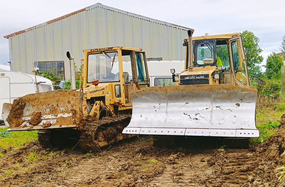 Spycharka spych koparka Niwelacja  równanie