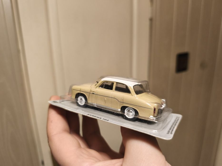 Kultowe auta PRL Syrena 103, skala 1:43,DeAgostini, stan NOWY!