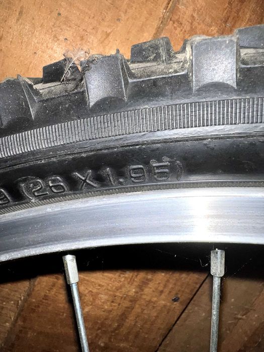 Bicicleta BTT Esmaltina – Como Nova