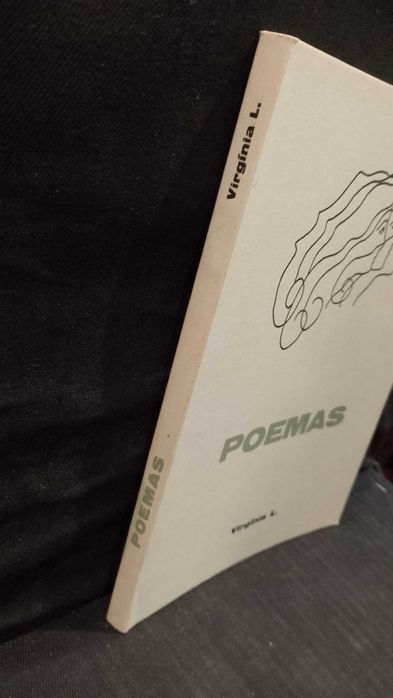 Poemas 1977 Virgínia L. 1ª Edição