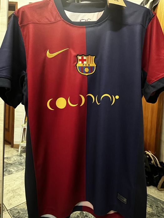 T SHIRT exclusiva do FC BARCELONA - Estado - Absolutamente Novo