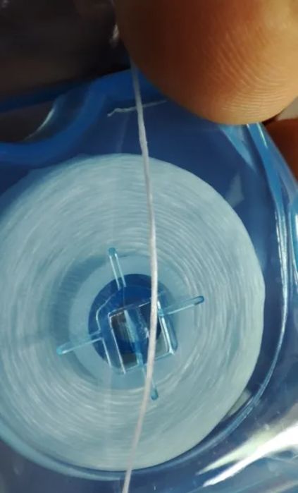 Зубная нить для чистки