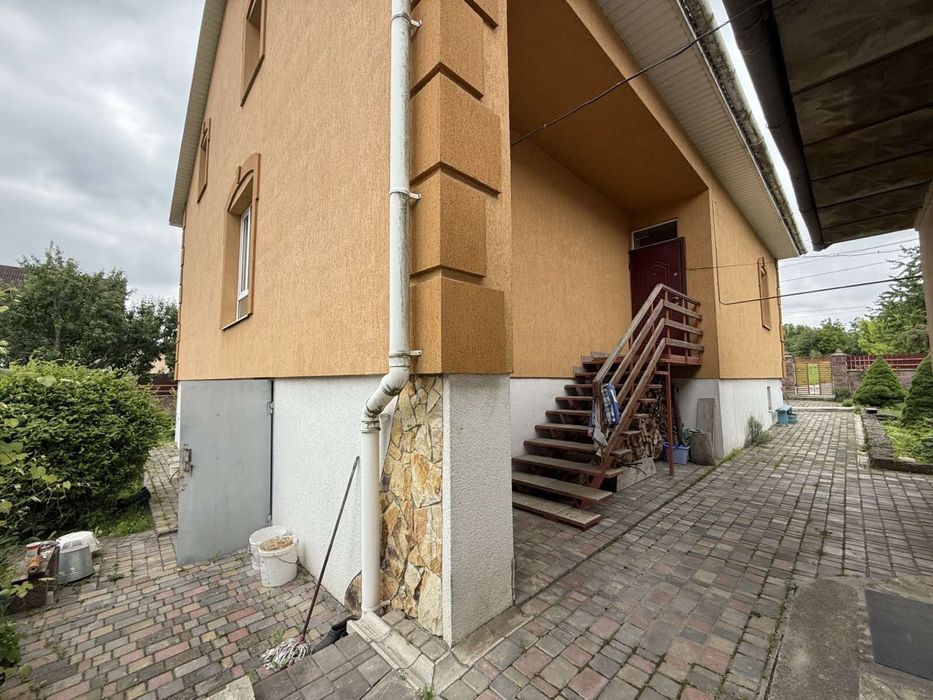 Продається будинок в Квасилові на 25 сотих землі