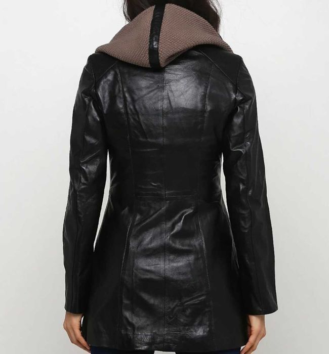 Шкіряна жіноча куртка нова розмір S