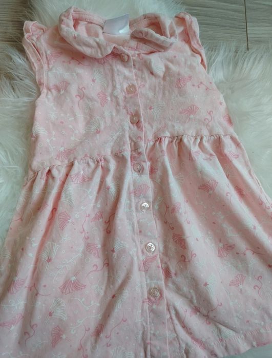 Sukienka dla dziewczynki zapinana na guziczki 80