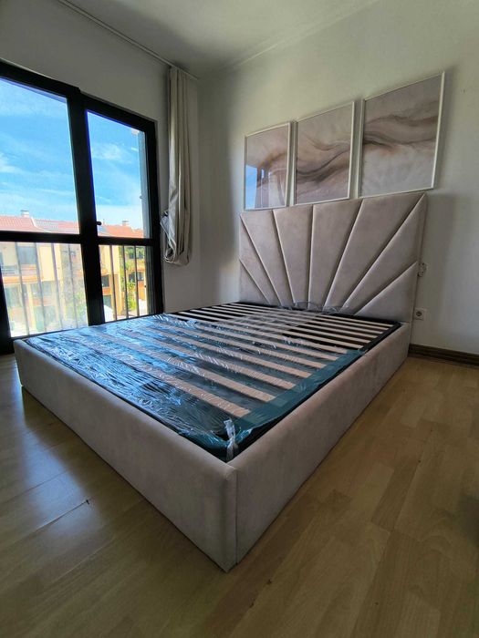 Camas De Casal Estofadas ALTA GAMA - MODELO RAYOS - Top de Gama 190x140m Estrado Incluído!!