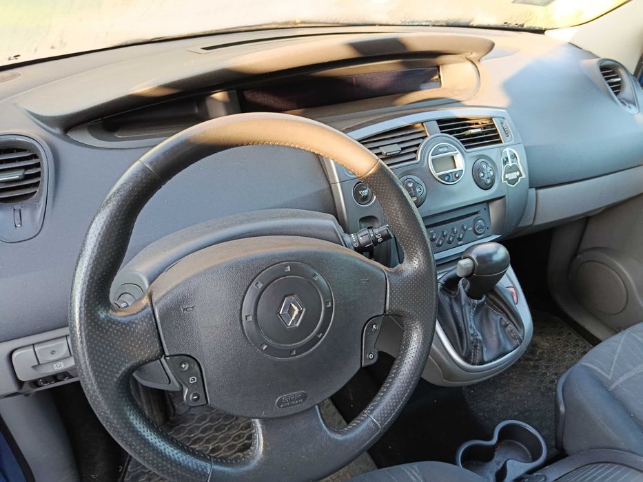 Renault Scenic 2.0b F4R771 2005r NA CZĘŚCI